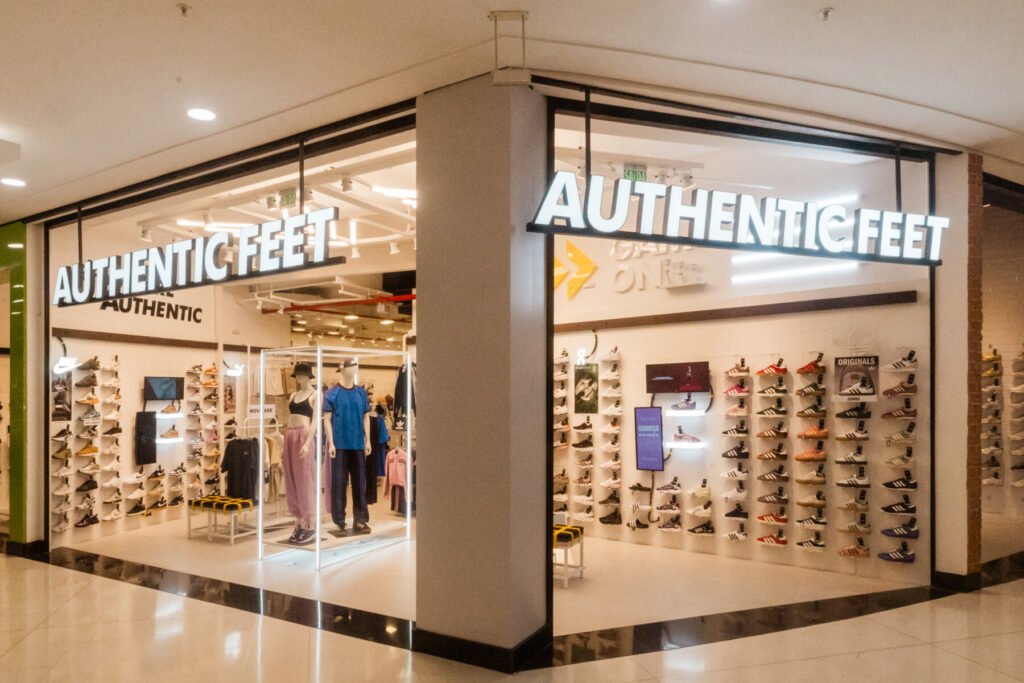 Loja Authentic Feet